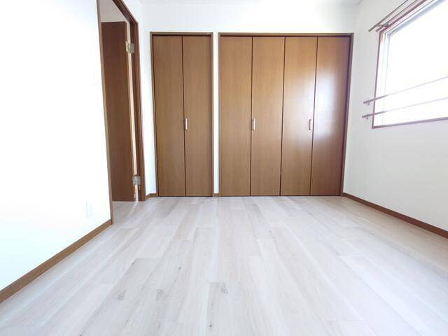 フラワーパークの洋室