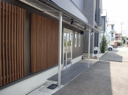 香椎駅東３丁目店舗の外観