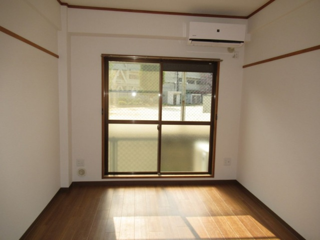 パークハイツの居間・リビング|ゆったり過ごせる居間です