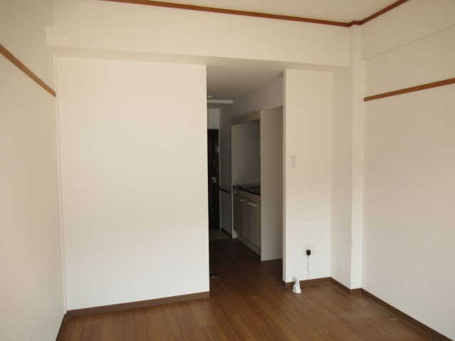 パークハイツの洋室|落ち着いた色調の洋室です