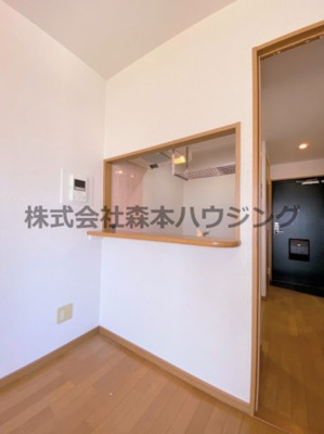 【内装】 | 　サンフレンドユーマンション | ※同タイプ別室の写真を使用しています。
　設備内容や内装色調など相違がある場合は実際のお部屋の現状優先となります。