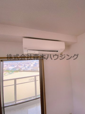【設備】 | 　サンフレンドユーマンション | ※同タイプ別室の写真を使用しています。
　設備内容や内装色調など相違がある場合は実際のお部屋の現状優先となります。