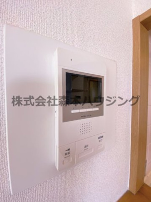 【セキュリティ】 | 　サンフレンドユーマンション | ※同タイプ別室の写真を使用しています。
　設備内容や内装色調など相違がある場合は実際のお部屋の現状優先となります。