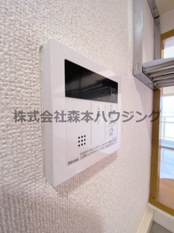 【設備】 | 　サンフレンドユーマンション | ※同タイプ別室の写真を使用しています。
　設備内容や内装色調など相違がある場合は実際のお部屋の現状優先となります。