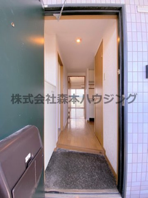 【内装】 | 　サンフレンドユーマンション | ※同タイプ別室の写真を使用しています。
　設備内容や内装色調など相違がある場合は実際のお部屋の現状優先となります。