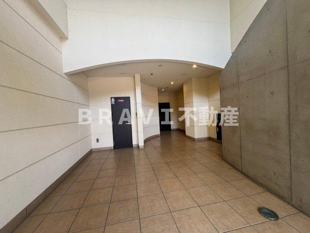 ドリームネオポリス桜ノ宮のロビー|清潔なロビーです