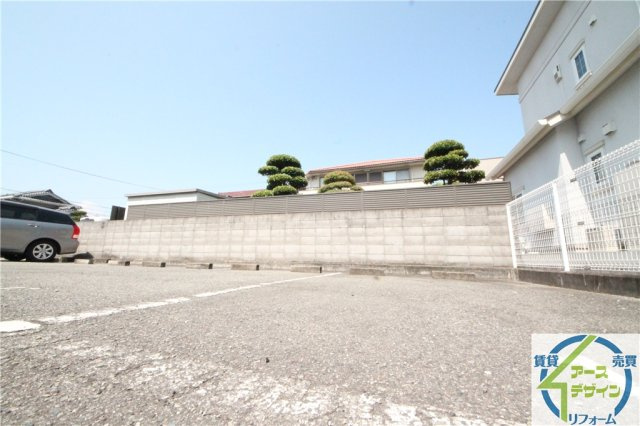 エンプレスの駐車場