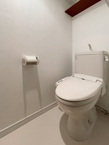 【トイレ】 | エンクレスト天神WING | 別号室の写真になります。現況優先。