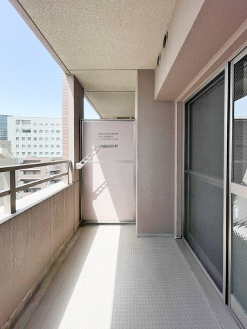 【バルコニー】 | エンクレスト天神WING | 別号室の写真になります。現況優先。