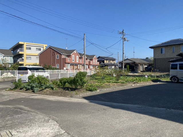 西条市喜多川の売地の外観|２方道路で開放感のある土地です