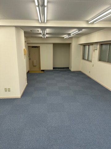 明治通りビルの内装