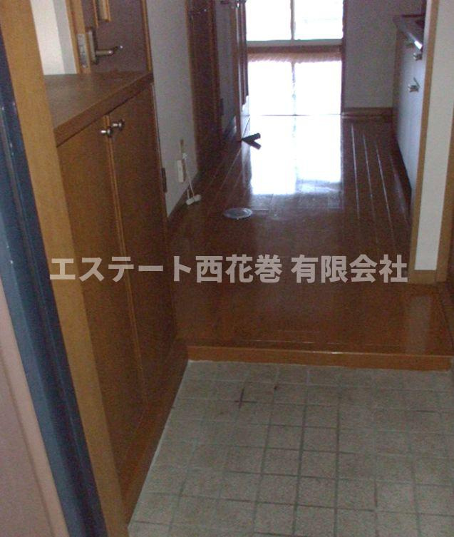 サンコーマンションの玄関