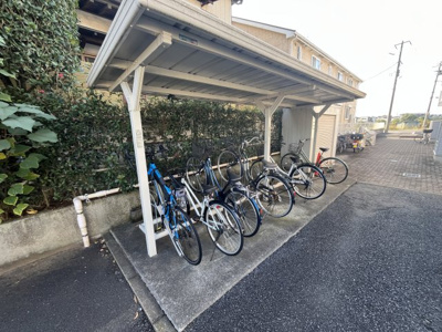 【その他共用部分】 | ロジュマンリーヴ | 駐輪場