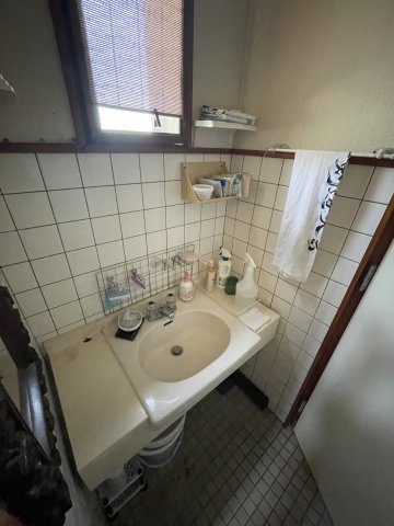 高柳様貸店舗の洗面所