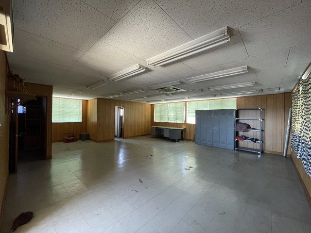 高柳様貸店舗の内装