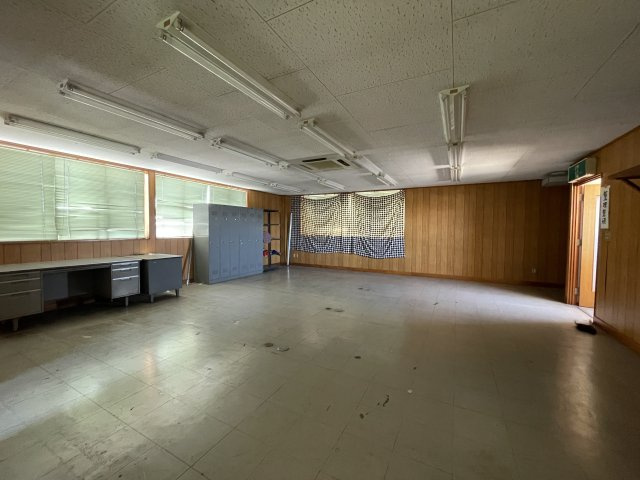 高柳様貸店舗の内装