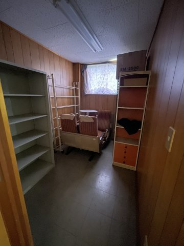 高柳様貸店舗の内装