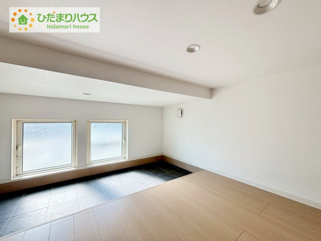 日立市東滑川町２丁目　中古戸建の収納|収納豊富な１階倉になります！
