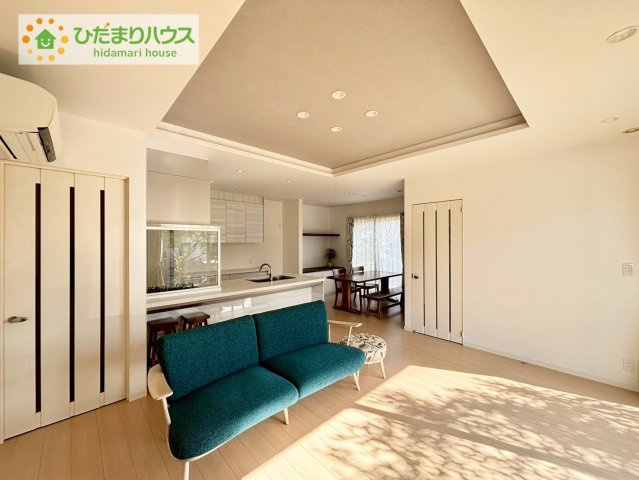 日立市東滑川町２丁目　中古戸建の居間・リビング|お子様が元気に遊べる広々としたリビングです。