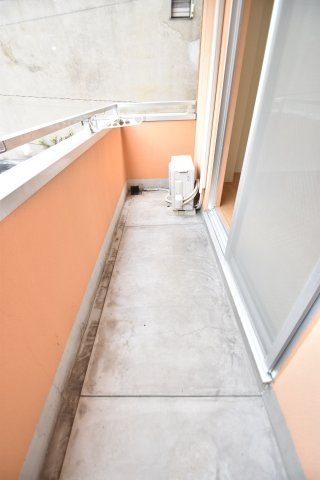 大阪市城東区今福西１丁目の賃貸マンションのバルコニー