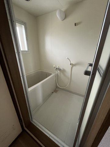 コーポラス水口の浴室