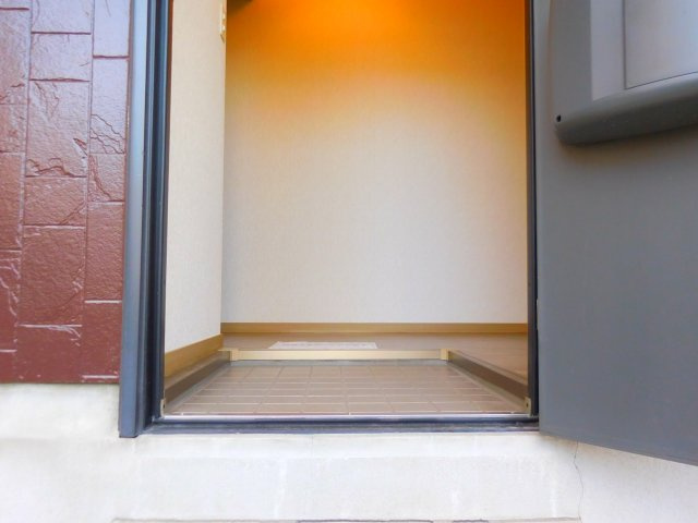 サンガーデンローズの玄関