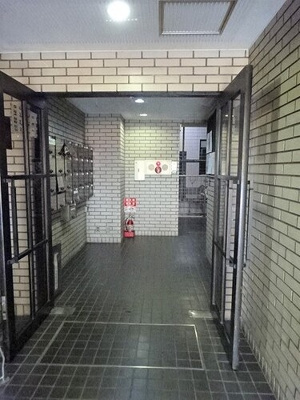 【エントランス】 | ユーロハイツ本町 | エントランス