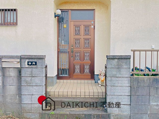【玄関】 | 桶川市下日出谷　中古戸建
