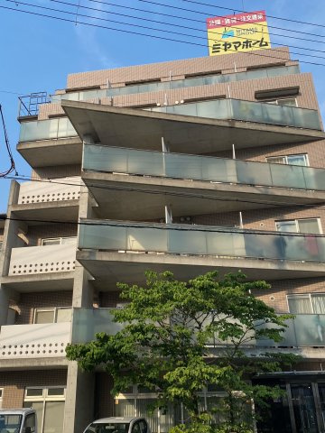 メゾンエルセラーン