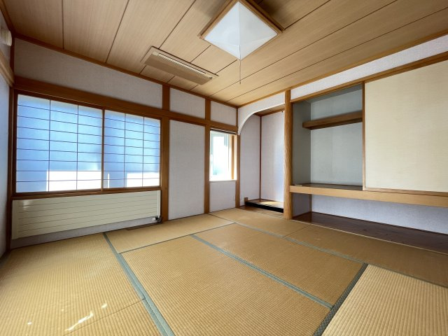 八戸市長根3丁目の和室