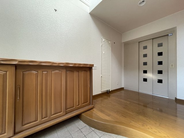 八戸市長根3丁目の玄関