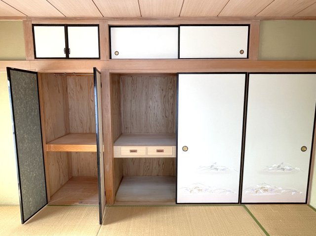 大網白里市北飯塚253-7貸家の収納