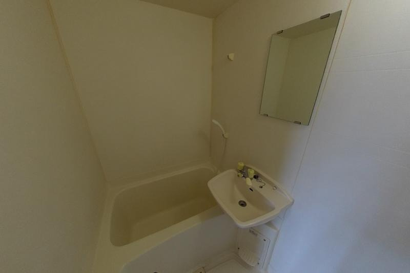 マンション・ターラの浴室|物件の画像5