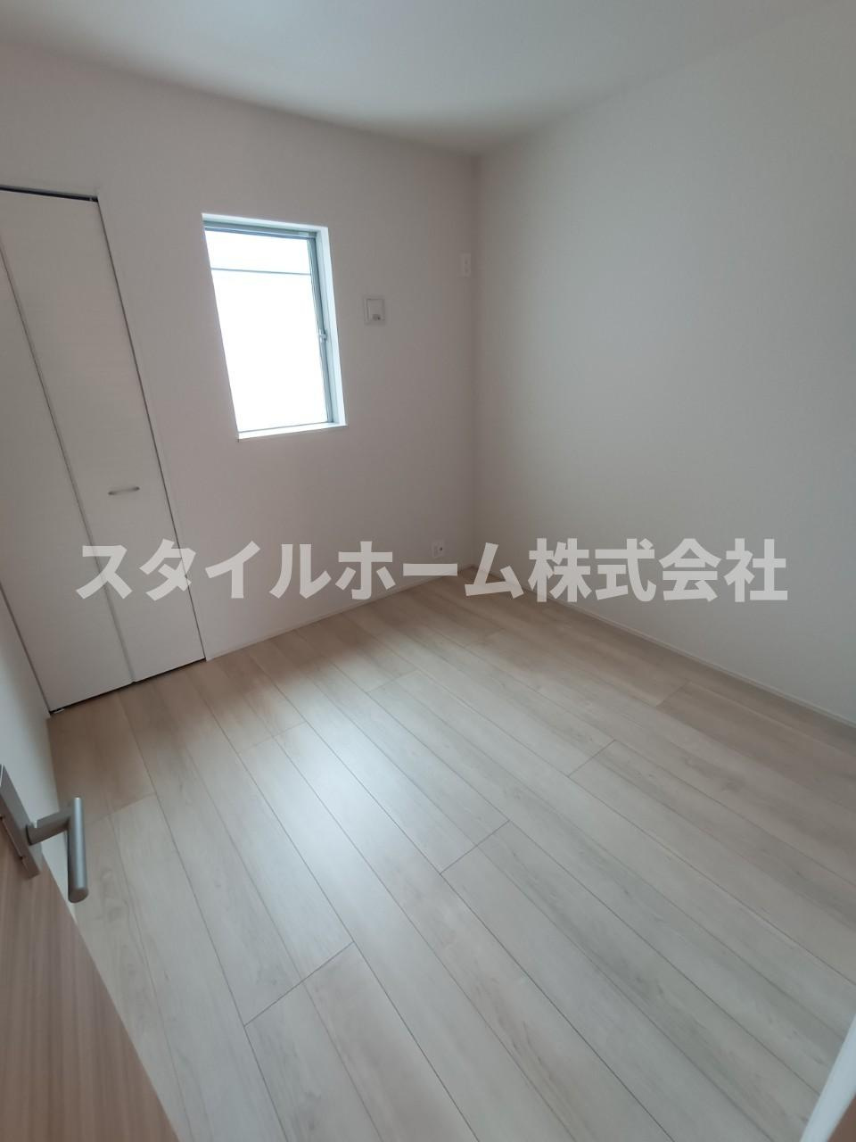 リナージュ豊川市蔵子の居間・リビング