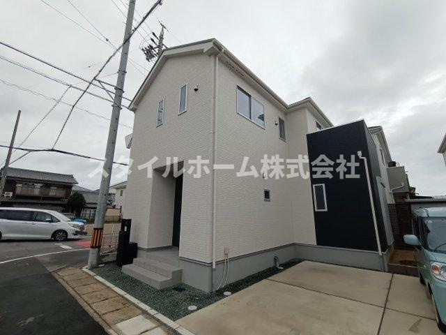 リナージュ豊川市蔵子の外観