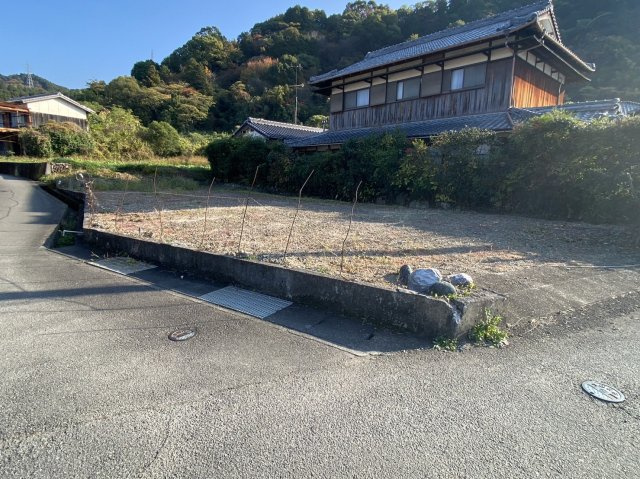 西条市洲之内甲　売土地の外観
