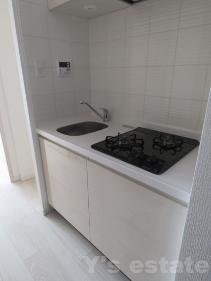 【キッチン】 | S-RESIDENCE高井田Central | この画像の反転タイプです。