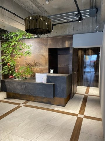 フロイントゥ三田のロビー