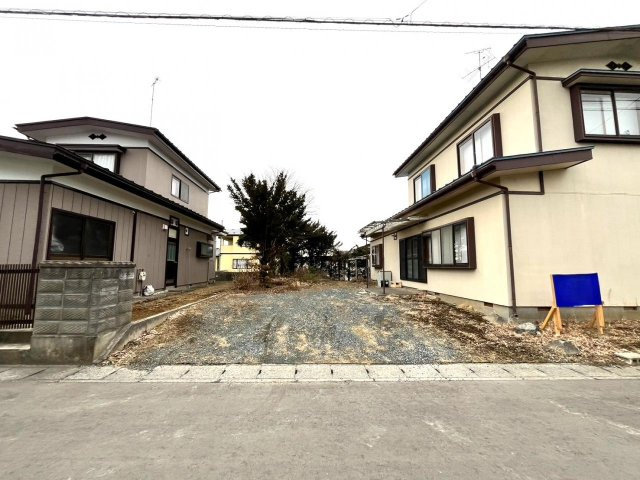 八戸市岬台２丁目の駐車場