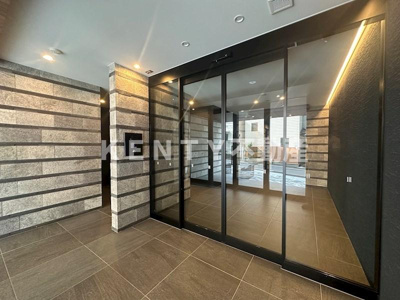 【ロビー】 | ＡＲＣＯＢＡＬＥＮＯ　ＴＯＧＯＳＨＩＧＩＮＺＡ | 清潔なロビーです