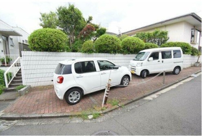 【駐車場】 | ハイツプラドゥ | 駐車場