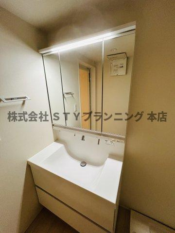 仲介手数料０円！コレクション本郷の独立洗面台