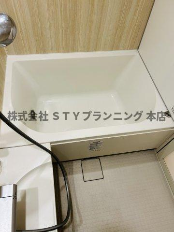 仲介手数料０円！コレクション本郷の浴室