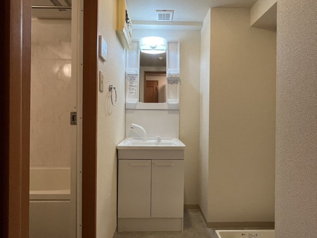 GLADWIN山王｜名古屋市の賃貸ならMy賃貸の独立洗面台|GLADWIN山王