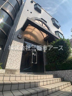 【エントランス】 | メゾンフィールドビレッジ　は三都市アース中延店へお任せください！