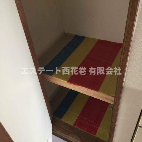 サンコービル|玄関脇収納