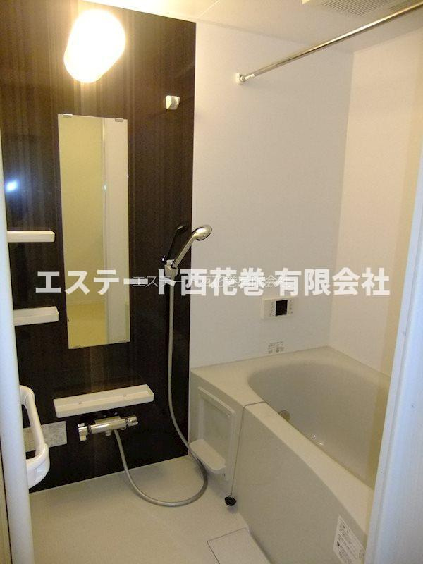 クレスト桜町の浴室|追焚風呂