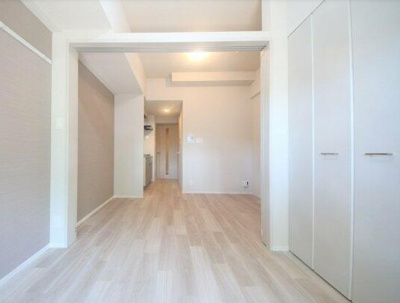 【洋室】 | エスリードレジデンス大阪福島サウスフラッツ