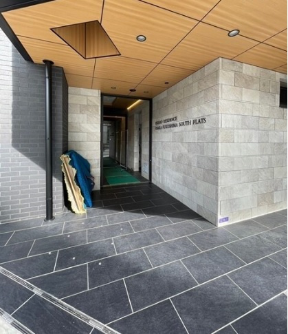 【エントランス】 | エスリードレジデンス大阪福島サウスフラッツ