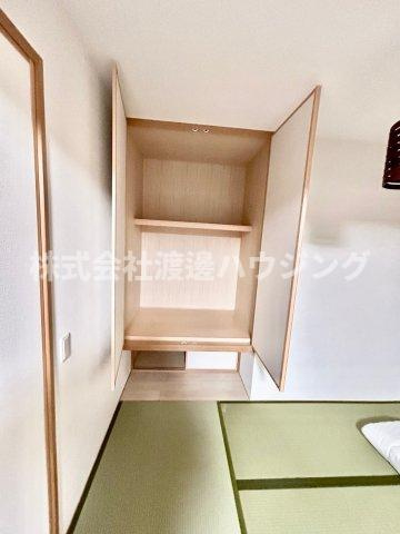 レ・ジェイド千里青山台の収納